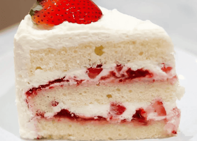 bolo de aniversário de morango com leite ninho, bolo de aniversário ninho com morango, bolo de aniversário com recheio de morango e leite ninho, bolo de aniversário de morango, bolo aniversario morango, bolo de leite ninho com morango de aniversário, bolo de ninho com morango para aniversário, pastel de cumpleaños de fresa con leche de nido, pastel de cumpleaños nido con fresa, tarta de cumpleaños con relleno de fresa y leche, pastel de cumpleaños de fresa, pastel de leche con nido de fresas para cumpleaños, pastel de nido de fresas para cumpleaños, strawberry birthday cake with nest milk, nest birthday cake with strawberry, birthday cake with strawberry filling and nest milk, strawberry birthday cake, nest milk cake with strawberry for birthday, nest cake with strawberry for birthday